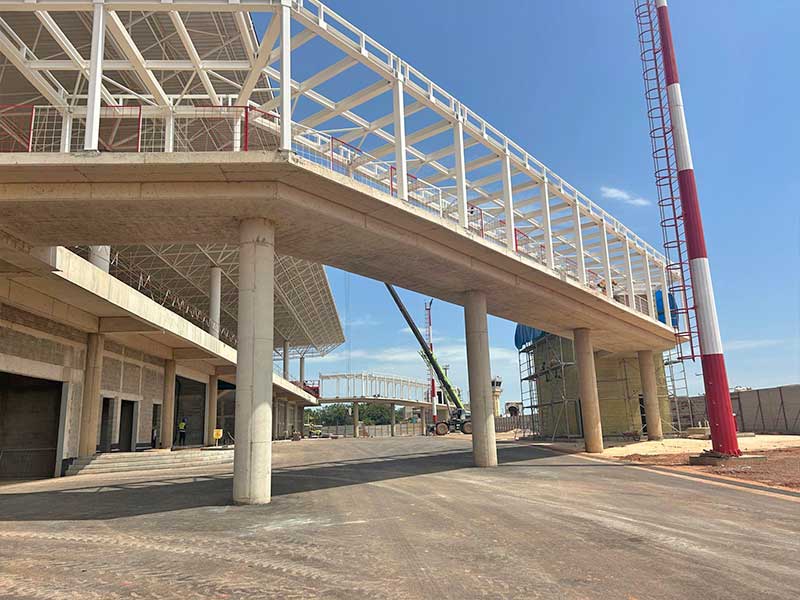 Gine Havaalanı Projesi